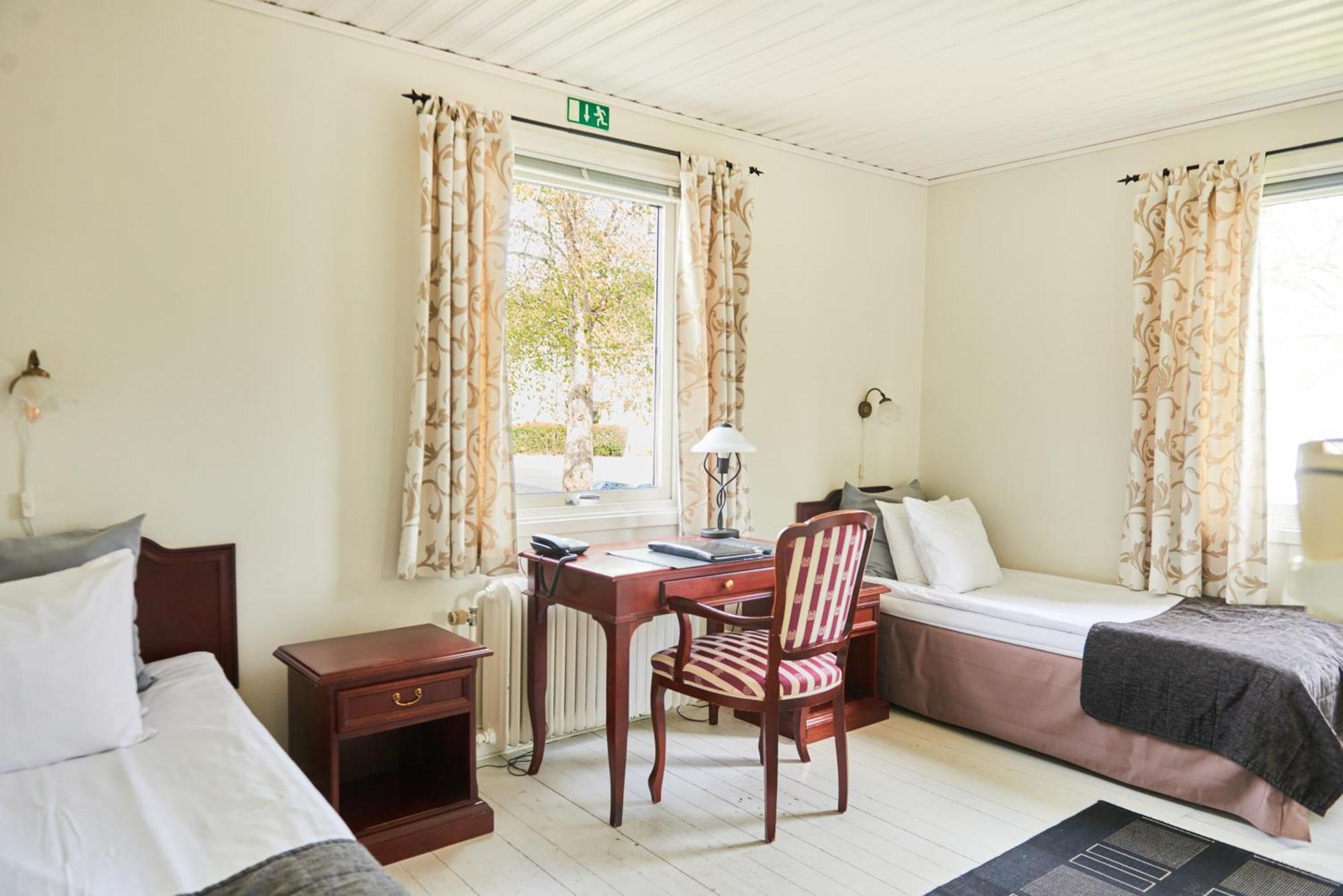 Hotell Bjoerkhaga Mullsjö Exterior foto